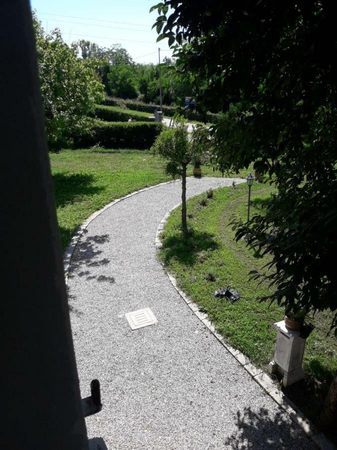 Tenuta Crescentini-Vallemura ,Appartamenti Con Entrata Indipendente Сан-Дона-ді-П'яве Екстер'єр фото